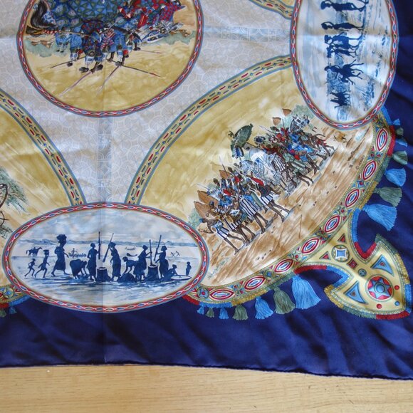 HERMES Made in France - African Life / Battle / Hunting Scene  Silk Scarf - Picture 5 of 7